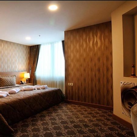 Hotel Mana Airport Arnavutkoy Exterior foto